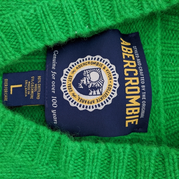 Abercrombie and Fitch Sweater large - Picture 2 of 2